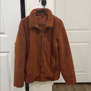 Uniqlo Men's Rust Brown Sherpa Puffer Jacket